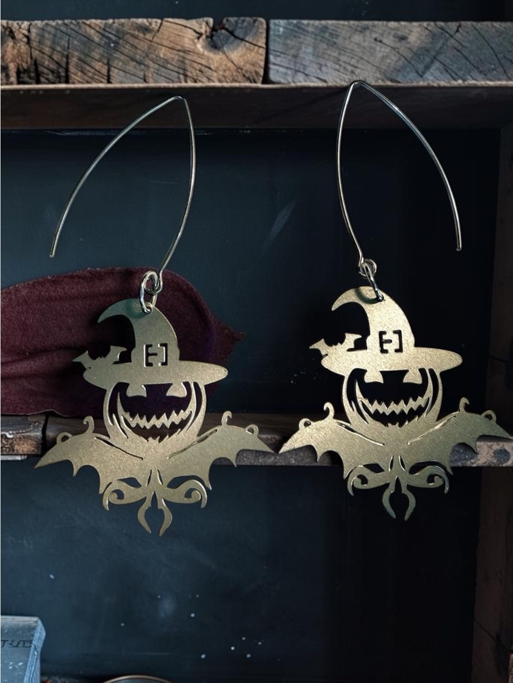 🆕 Pumpkin with Bat Wings and a Witch Hat Laser Cut Dangle Earrings